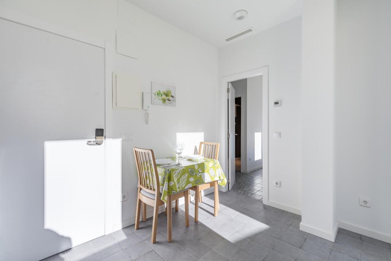 Gorgeous Apt With A Large Private Terrace Valencia Exterior photo